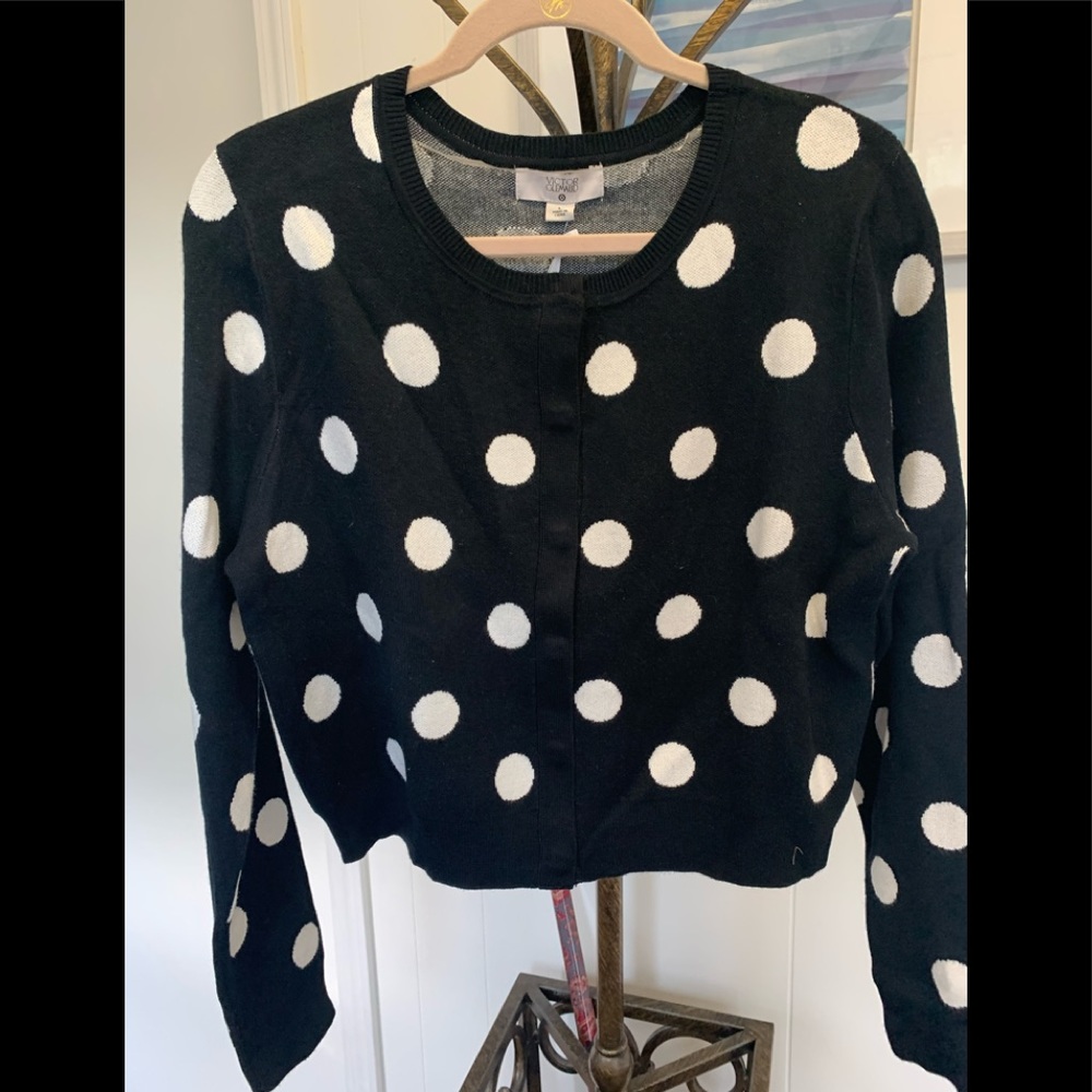 Knit sweater